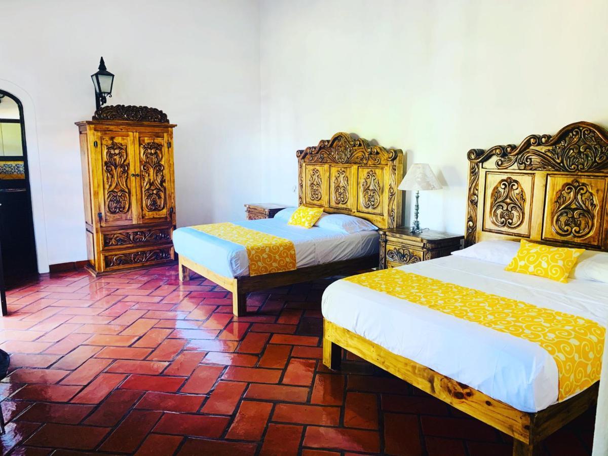 Caroline Bella Bed & Breakfast Ajijic Luaran gambar