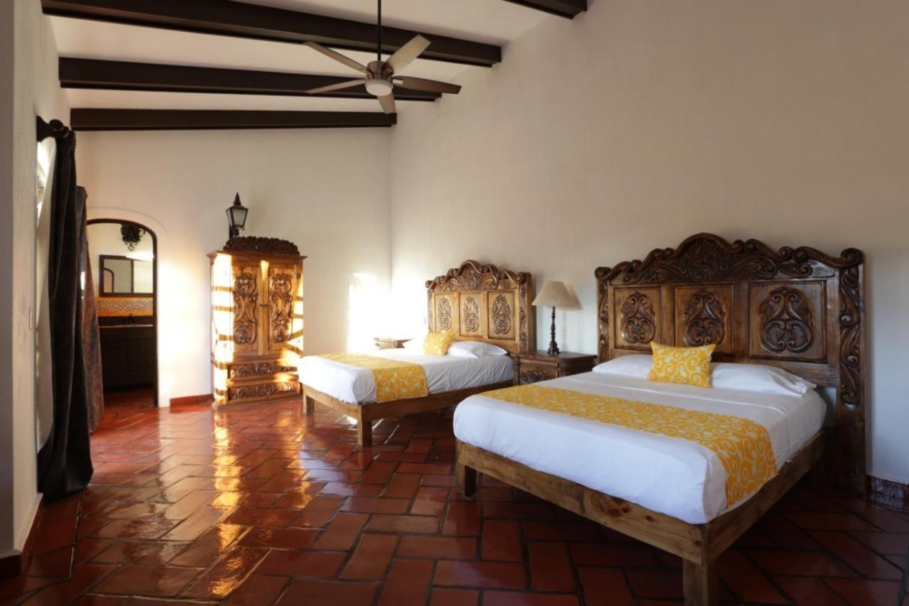 Caroline Bella Bed & Breakfast Ajijic Luaran gambar